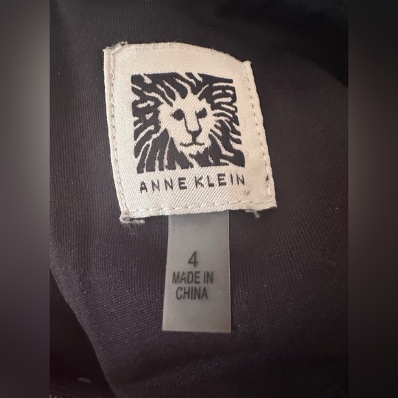 Women’s Anne Klein Signature B&W Polka Dot Maxi Jumpsuit, size 4 - Picture 8 of 8